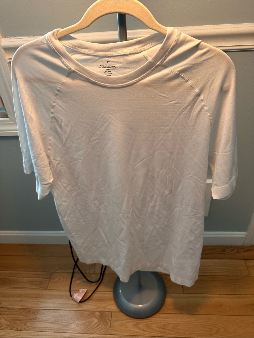 Fabletics White Scoop Neck Tee